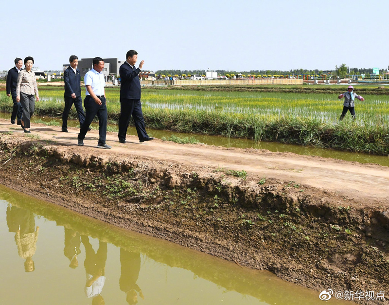 習近平在銀川考察調(diào)研02.jpg